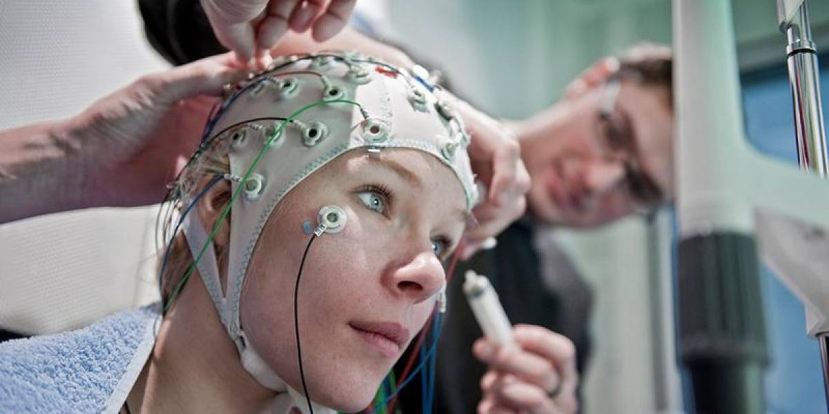 Desarrollan sistema para estimular el cerebro sin cirugías