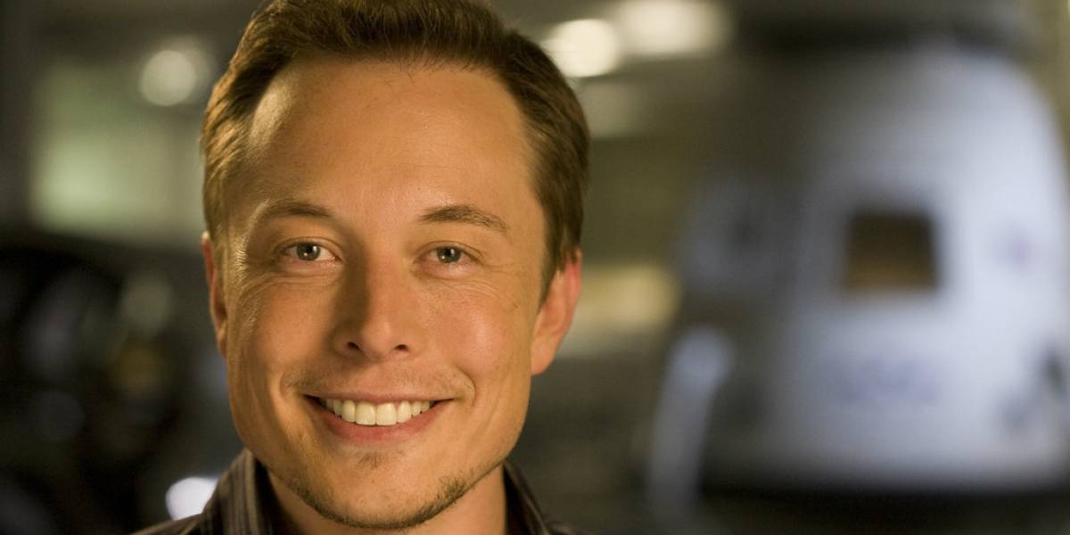 SpaceX hace historia al lograr aterrizar un cohete usado