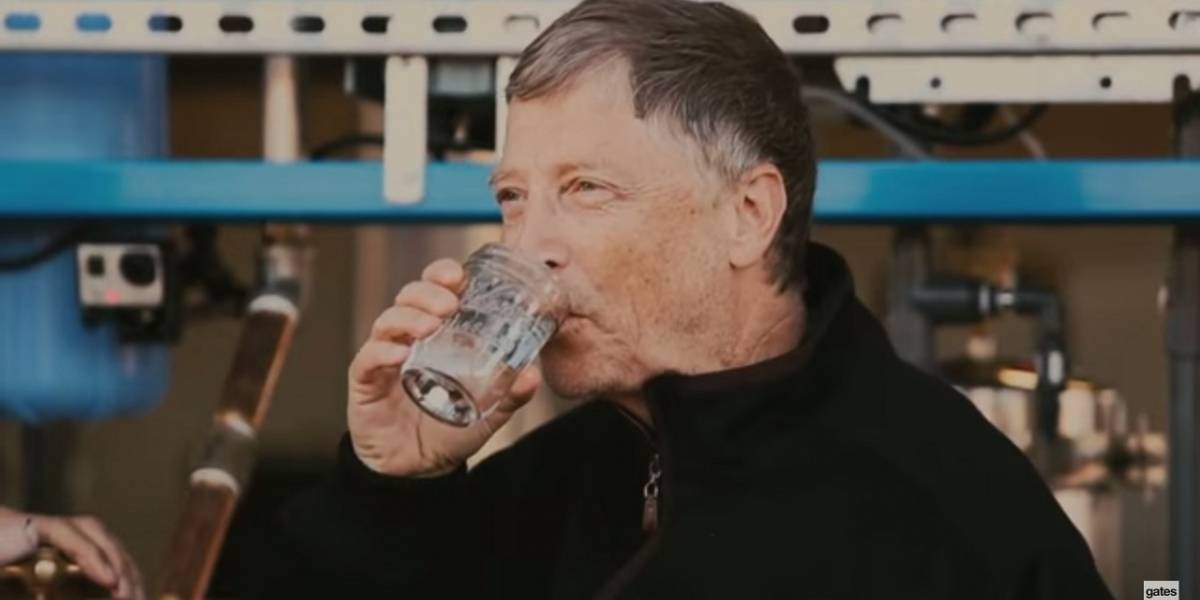 Máquina de Bill Gates que obtiene agua de heces fue probada en África