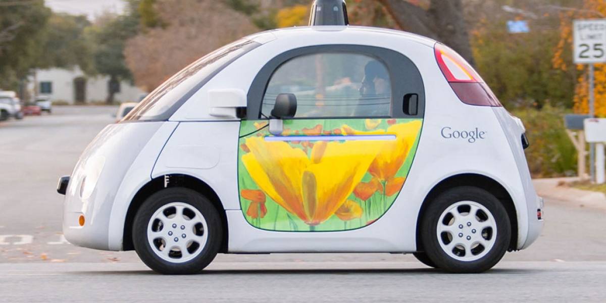 Google probará funcionamiento de coches autónomos en climas desérticos