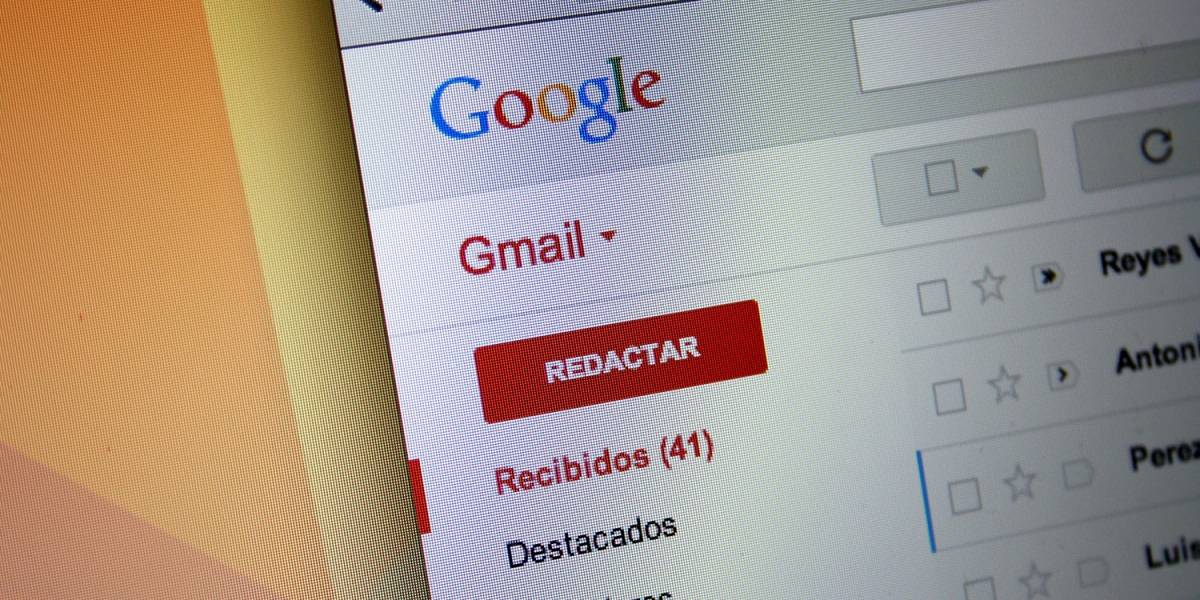 Google admite que escanea los correos electrónicos