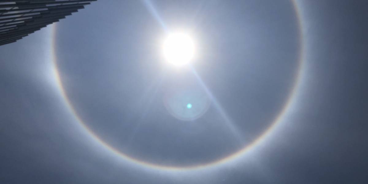 Halo solar en Santiago: ¿Qué es ese anillo gigante alrededor del sol?