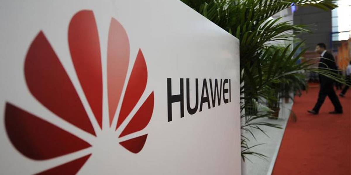 Huawei no quiere competir con Apple, Amazon y Google en los asistentes personales