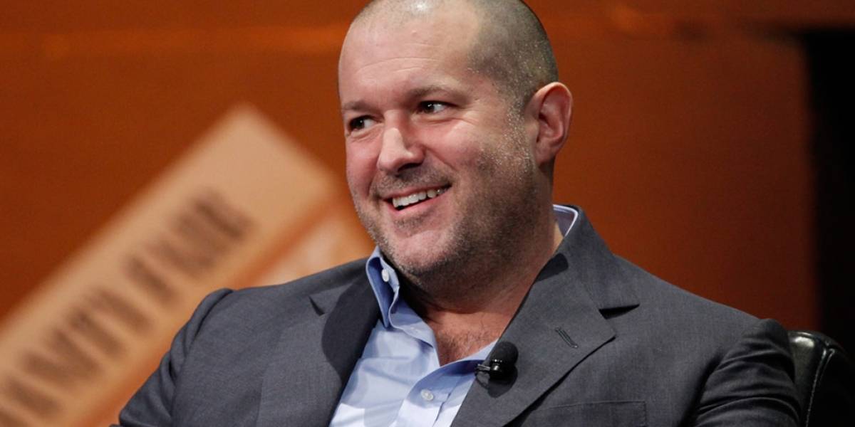 Jony Ive pudo haber contribuido al diseño final de los sables de luz del Episodio VII