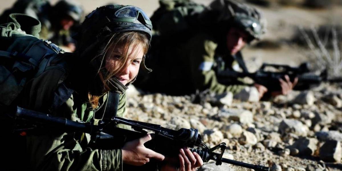 Ejército de EE.UU. investiga a soldados que filtraban fotos de sus compañeras de armas