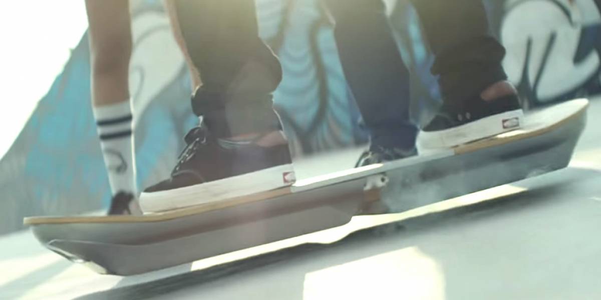 Esta es la hoverboard de Lexus