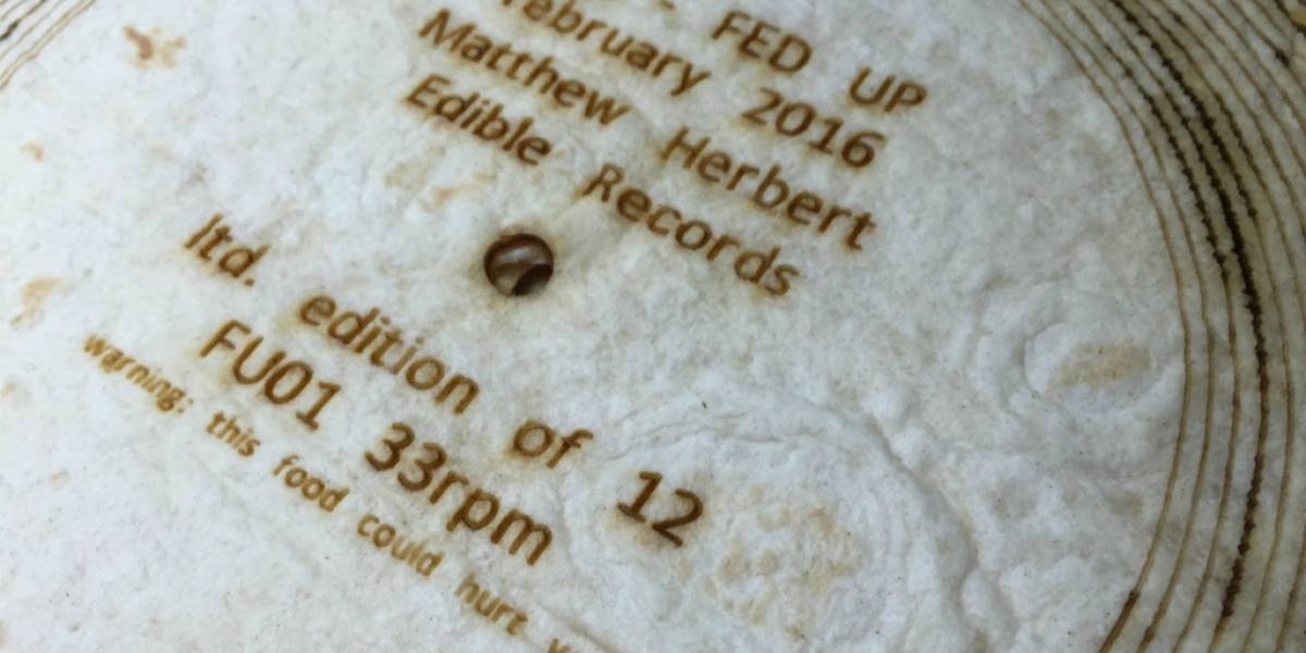 Este músico convirtió tortillas hechas con vegetales en discos totalmente reproducibles y comestibles