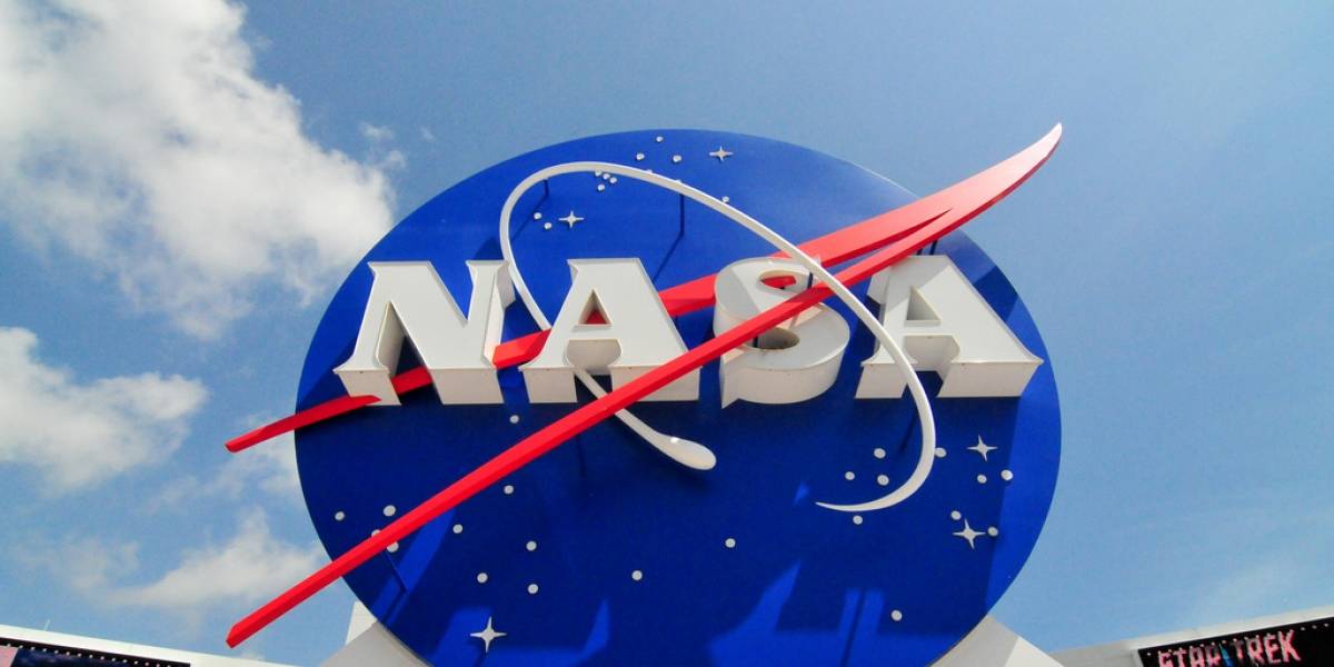 NASA libera fotografía de la Tierra y la Luna vistas desde Marte