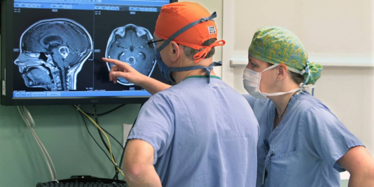 Este bisturí inteligente puede localizar tumores cerebrales en menos de un segundo