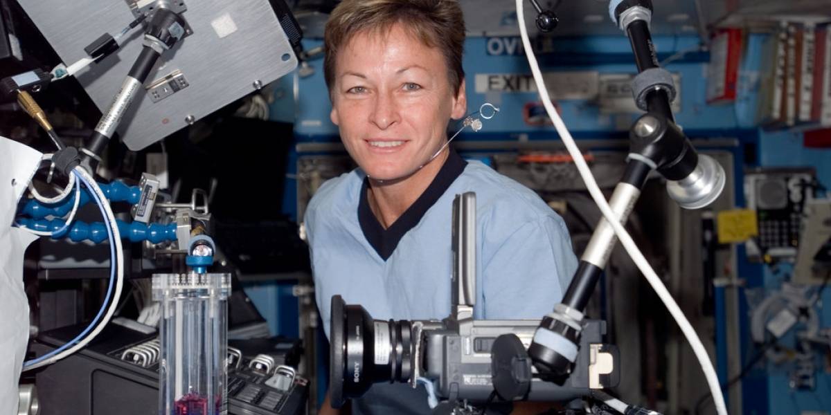 Peggy Whitson se transformará en la mujer de más edad en realizar una caminata espacial
