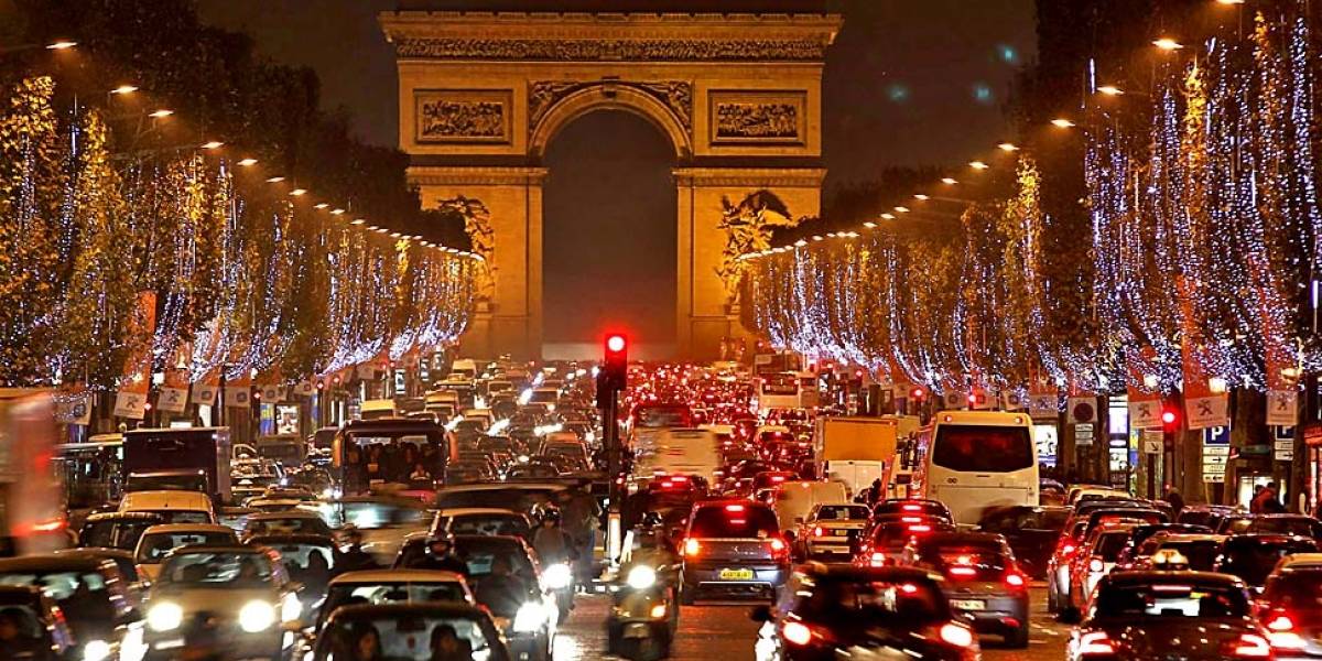 Paris quiere prohibir los autos de diesel y gasolina para el 2030