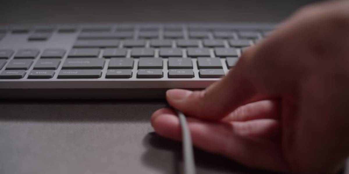 Microsoft presenta un nuevo teclado con sensor de huella digital