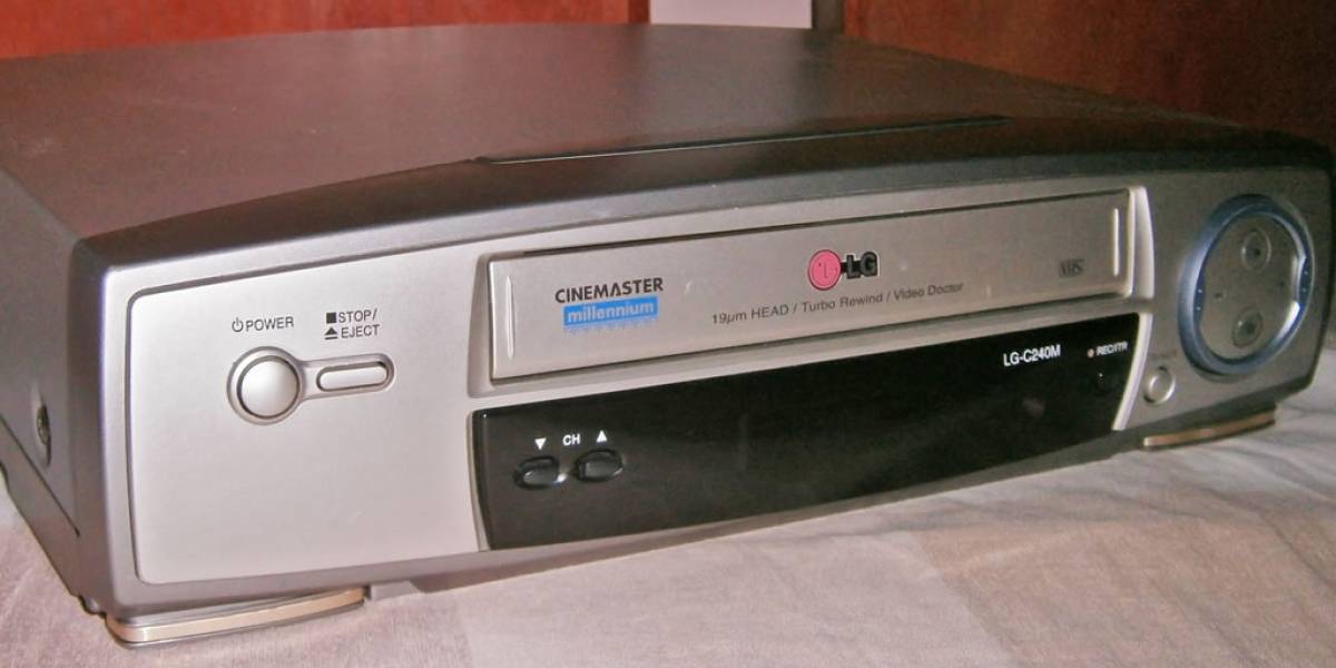 Adiós al gran VHS: Anuncian la fabricación de la última videograbadora