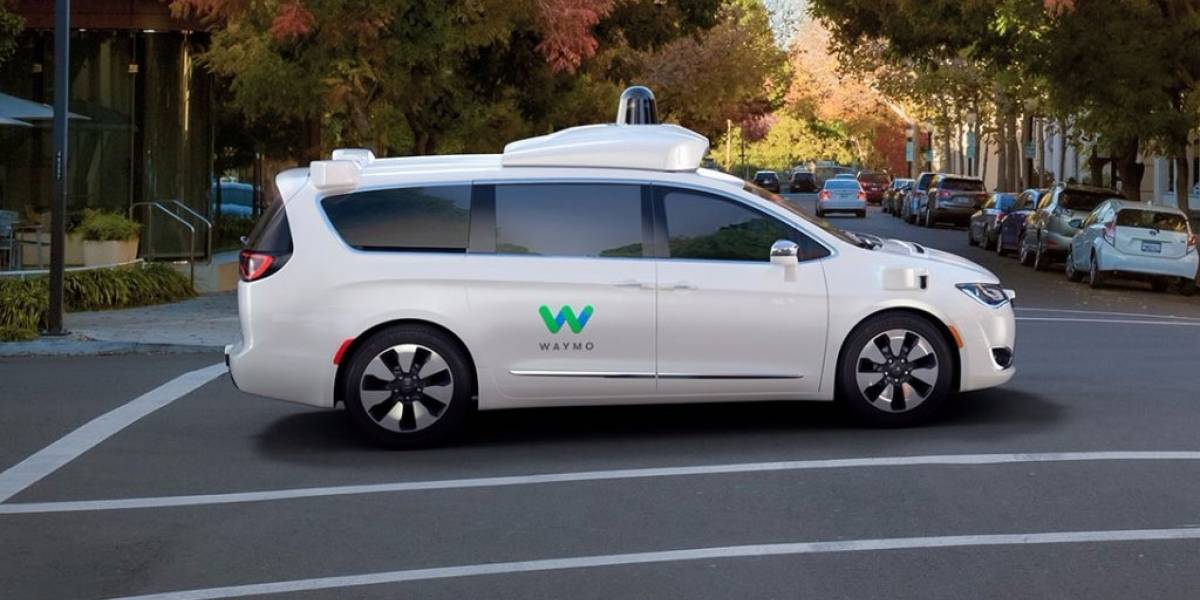 Así luce la minivan autónoma desarrollada por Google y Chrysler