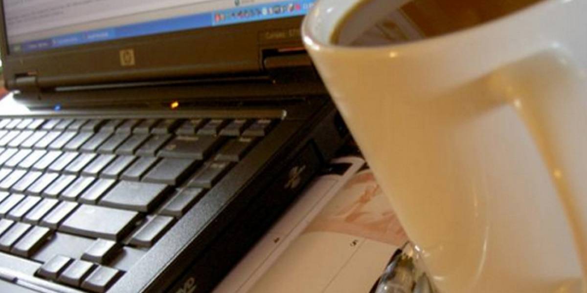 España: Gobierno de Zapatero aprobaría el cierre de webs antes de entregar el poder