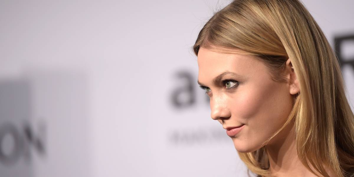 La supermodelo Karlie Kloss lanza una beca para enseñar a chicas a programar