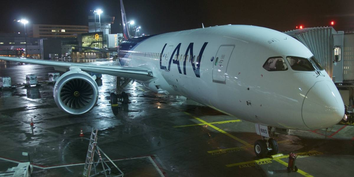 LAN y TAM integran YouTube a bordo de sus aviones