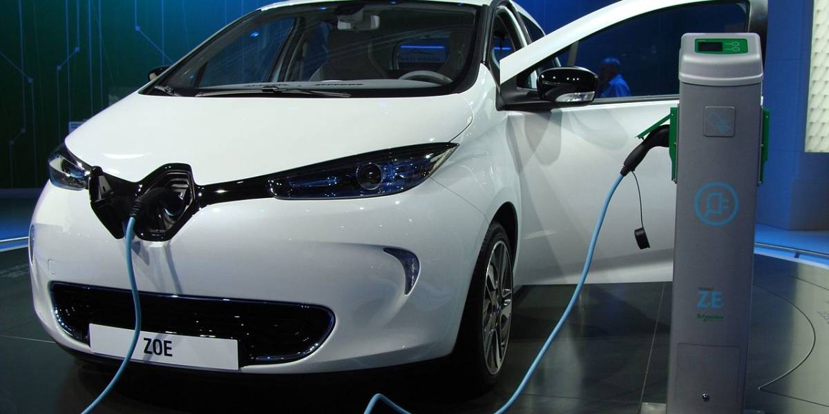 Renault lanza auto eléctrico cuya batería está protegida bajo DRM