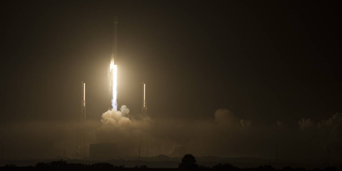 SpaceX licencia más de 100 fotografías del espacio bajo Creative Commons