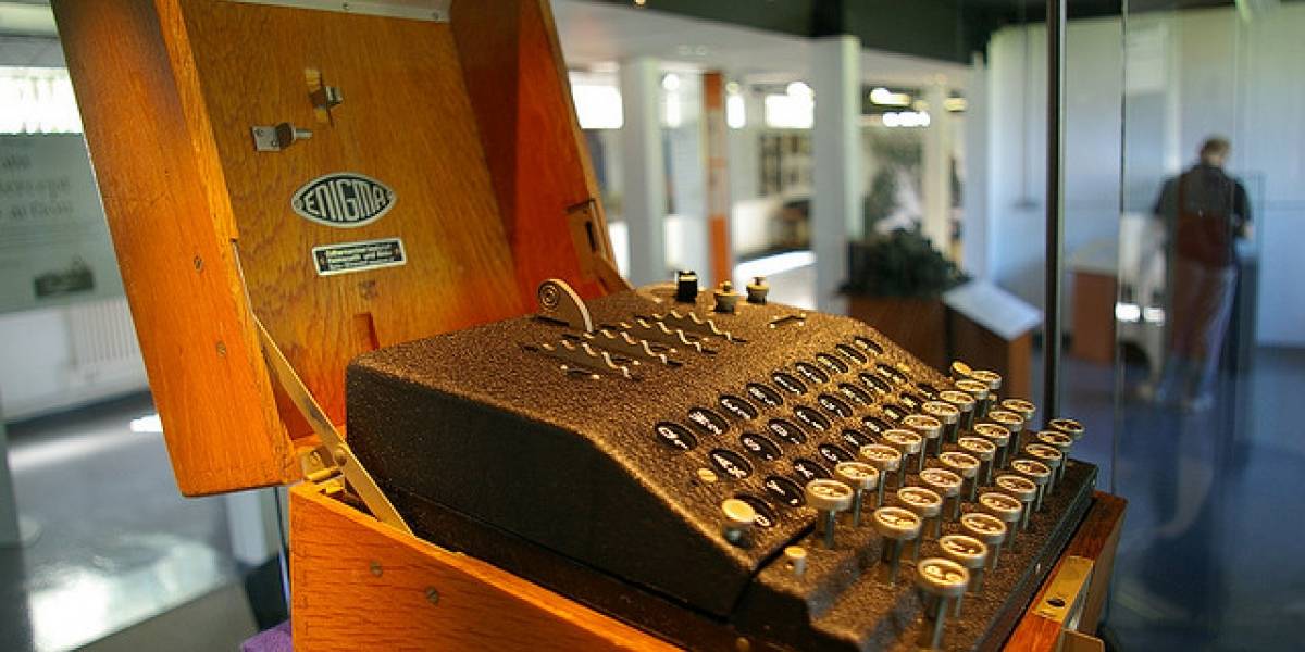 Construye tu propia máquina de cifrado Enigma