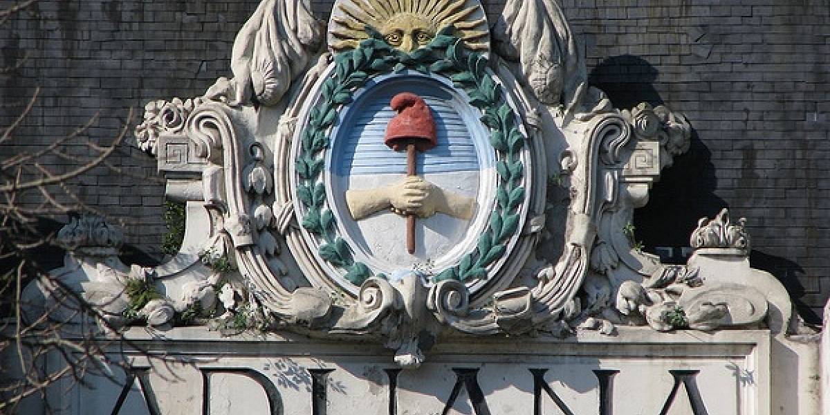 Argentina: Eliminan restricciones a la importación de notebooks, tablets y celulares