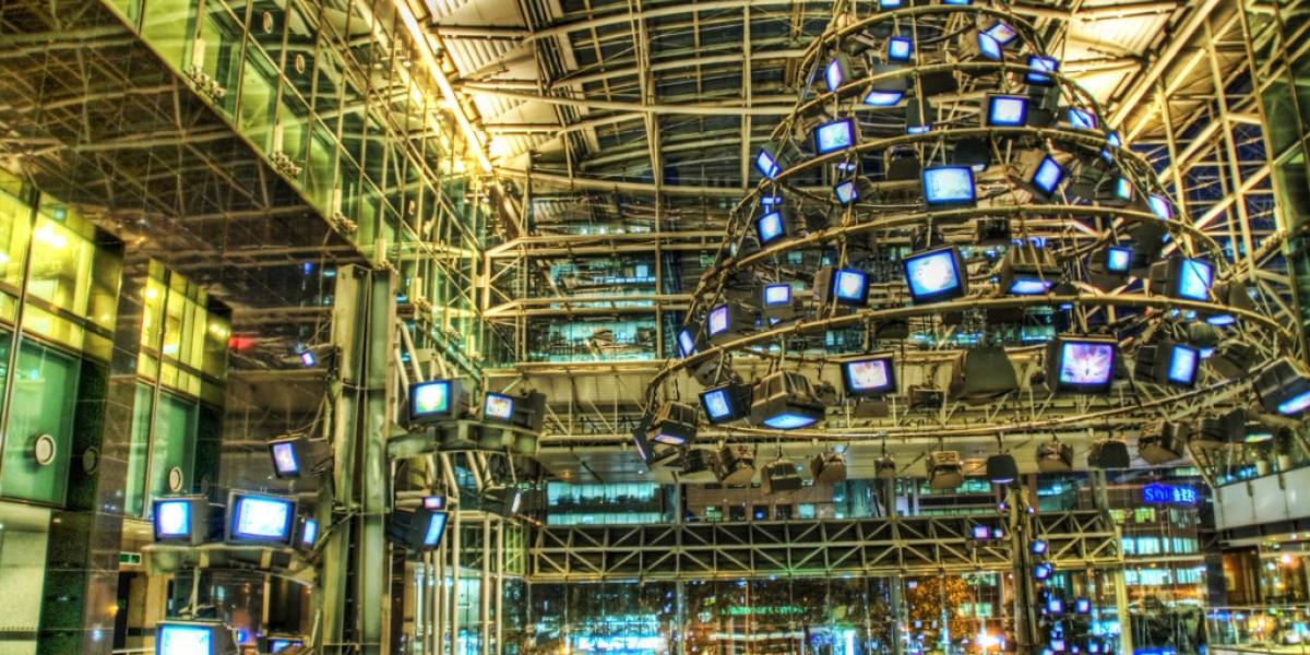 Canales de televisión chilenos analizan crear su propio Hulu