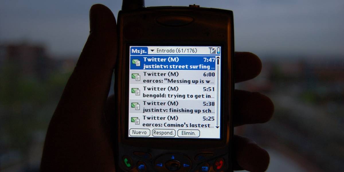 Investigación revela el mercado informal de cuentas falsas de Twitter