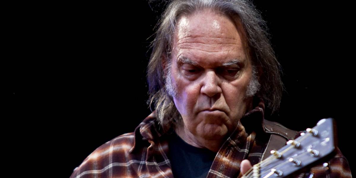 Neil Young recurrirá a Kickstarter para lanzar su reproductor de música PonoMusic