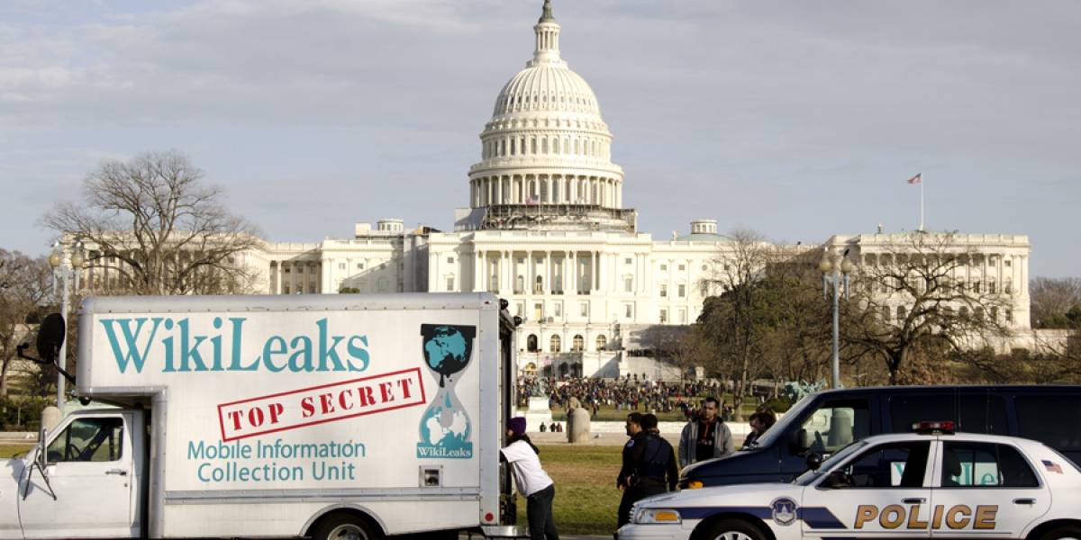 Wikileaks revela entrevista entre Julian Assange y el ex CEO de Google, Eric Schmidt