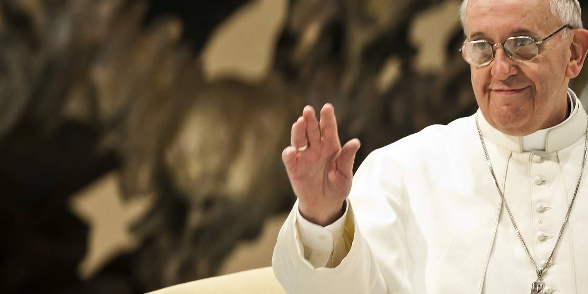 Papa Francisco aseguró que Internet es "un don de Dios"