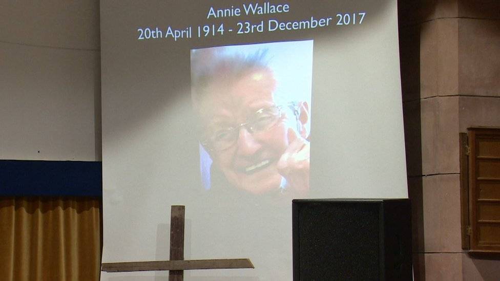 99692230funeralclean4-2fbf2260f8468dbb8c597798699e9a56.jpg