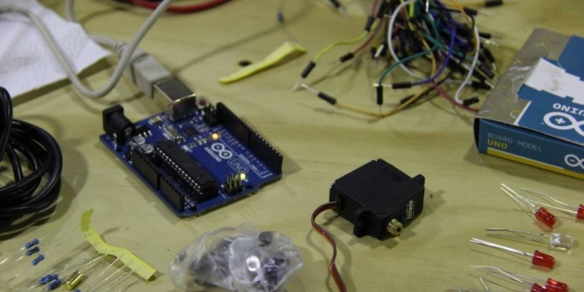 Día del Arduino 2016