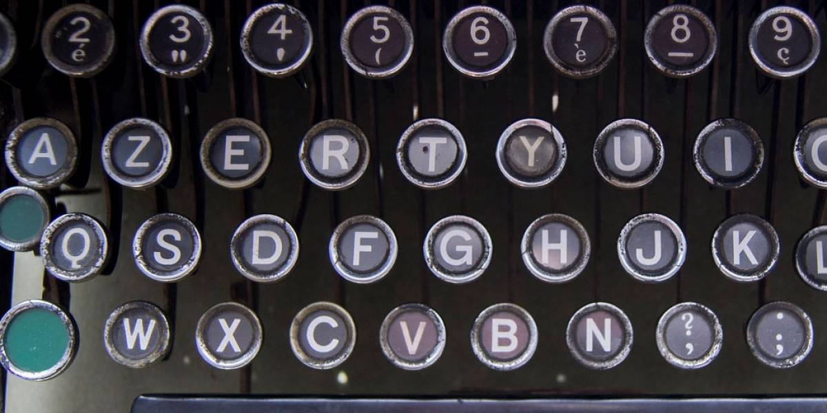 Francia podría deshacerse del teclado AZERTY