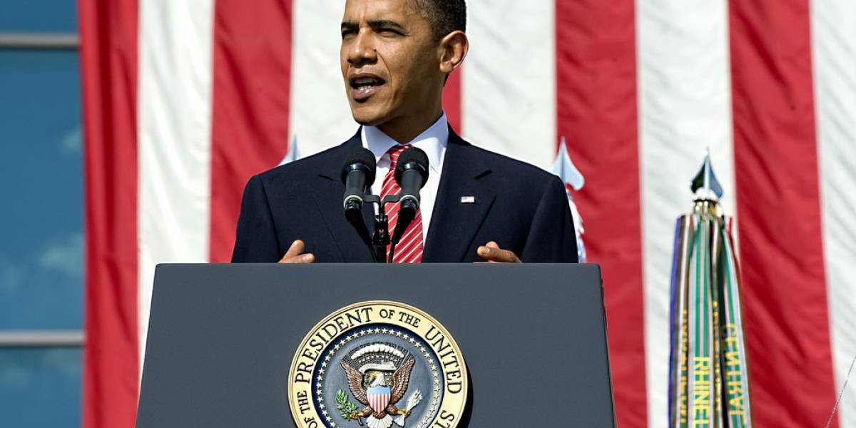 Barack Obama y Mark Zuckerberg quieren conocer al niño del 'reloj bomba'