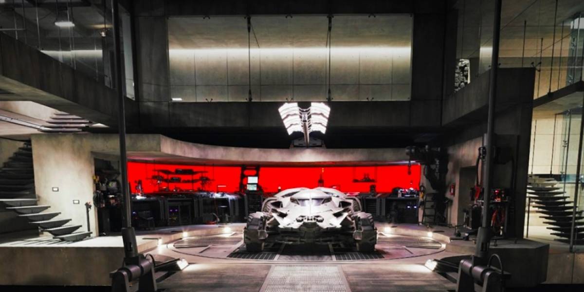 Visita la Baticueva y la mansión de Bruce Wayne en Google Maps