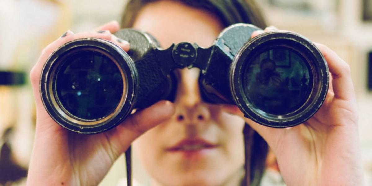 Desarrollan lentes de contacto con zoom