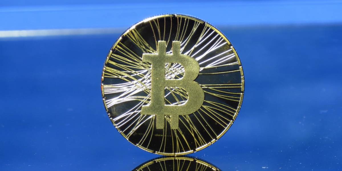 Ecuador prohíbe el Bitcoin