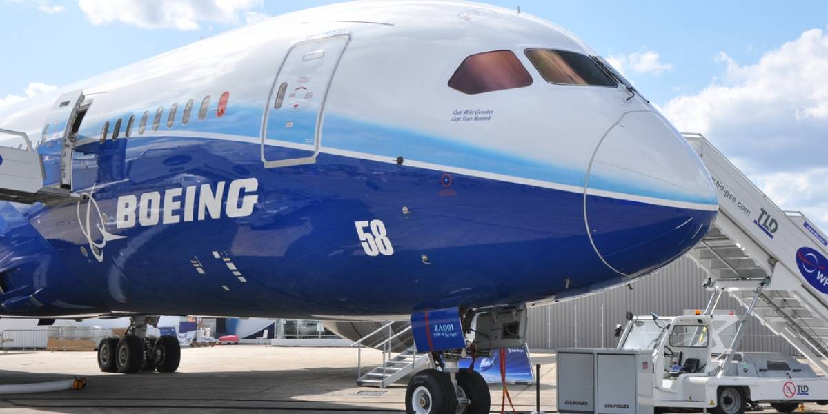 Boeing presenta un smartphone que se autodestruye si lo intentan abrir