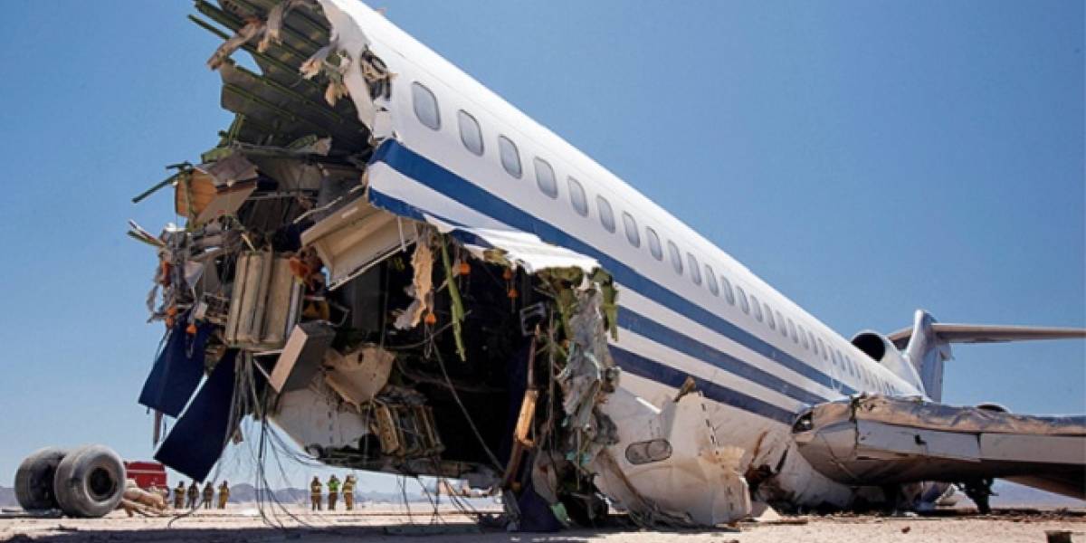 México: Estrellan avión en desierto para probar un aterrizaje forzoso