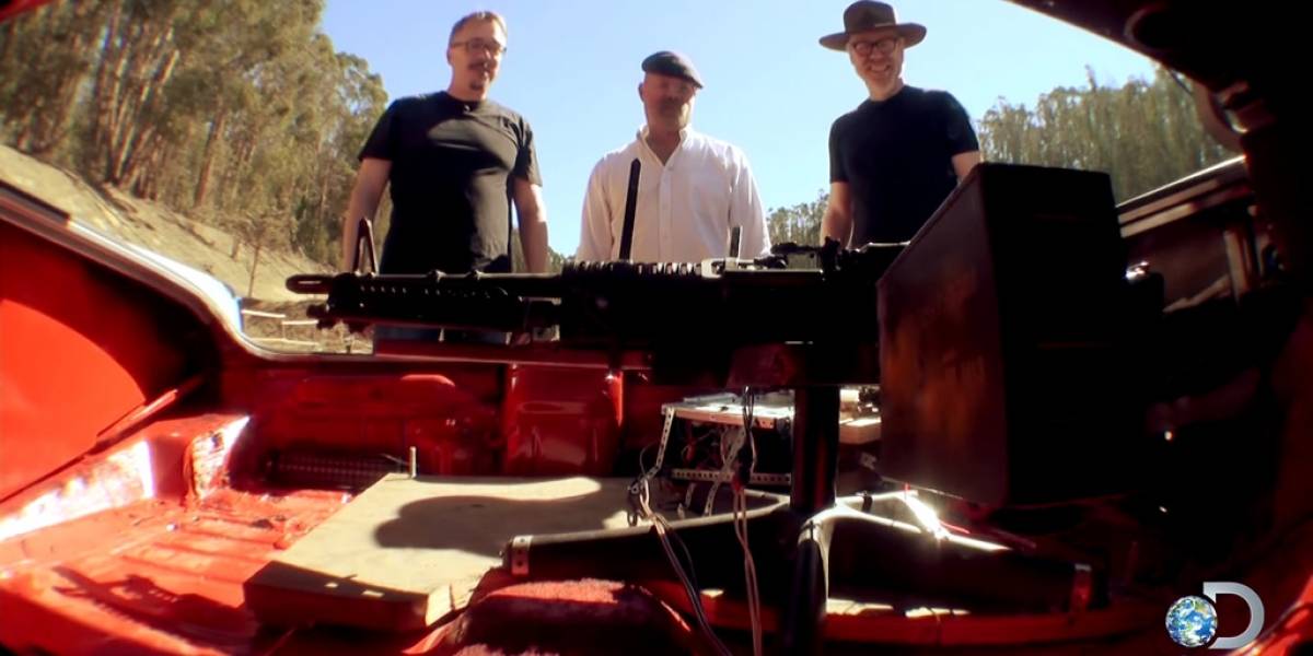 Mira el video de los Mythbusters con el carro del final de Breaking Bad