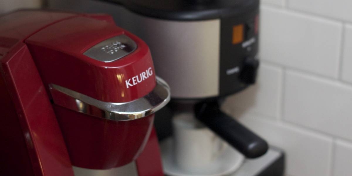 Fabricante de cafeteras Keurig se desploma por su sistema DRM