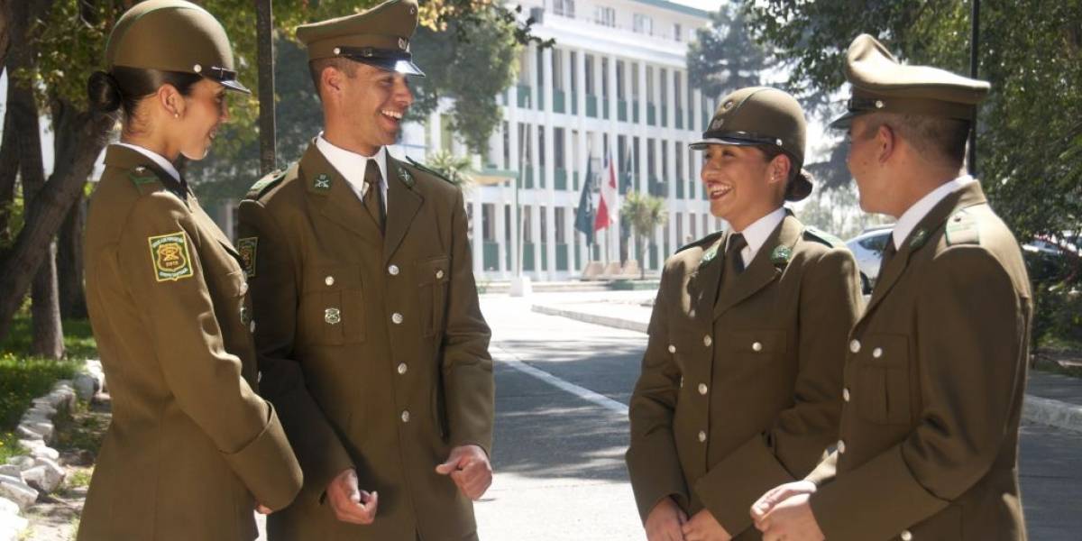 Google le da los "Buenos días, buenas tardes" a Carabineros en su día