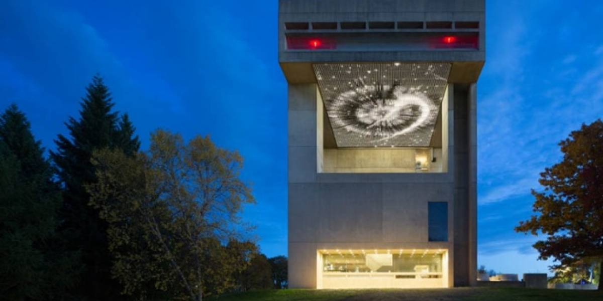 12.000 luces LED en la Universidad de Cornell para homenajear a Carl Sagan