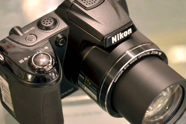 nikon i310