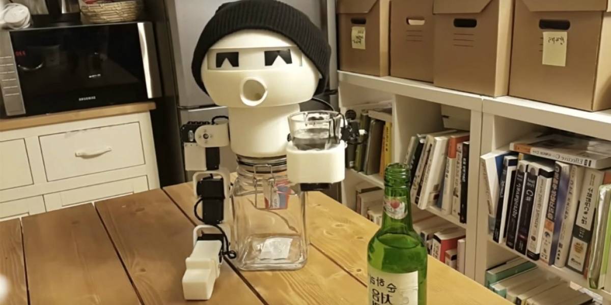 Con este robot nunca más vas a beber solo