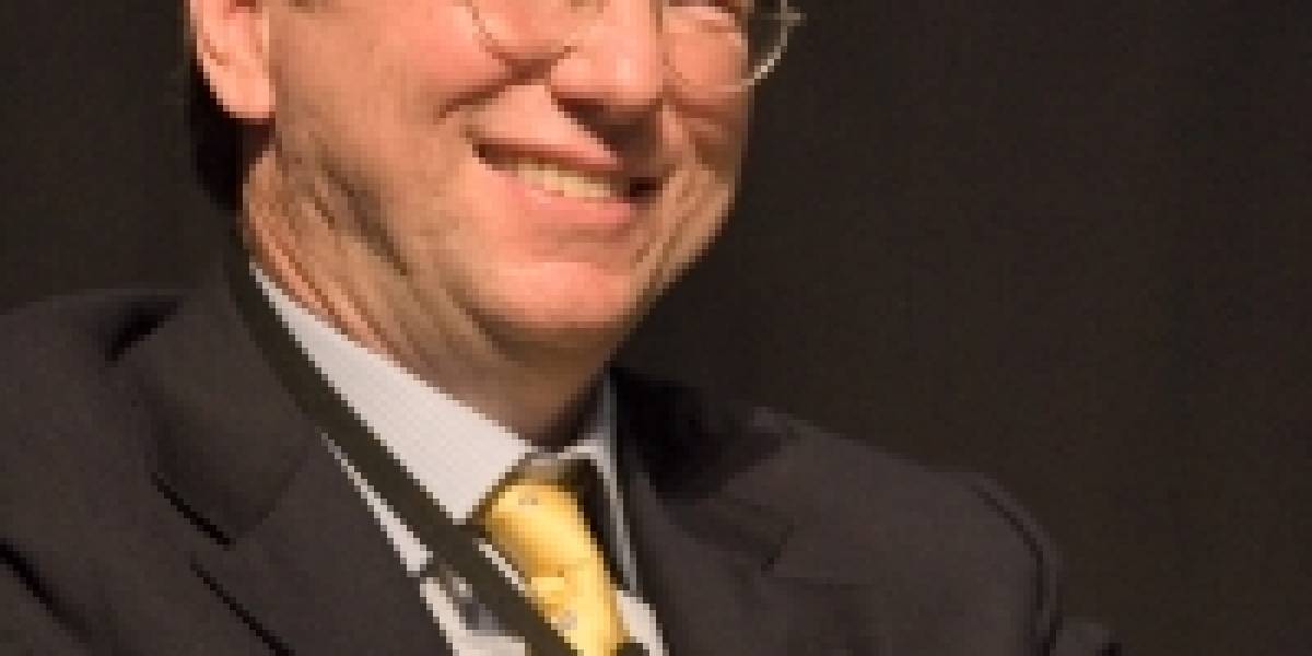 Eric Schmidt no comprende que aún nos permitamos conducir autos