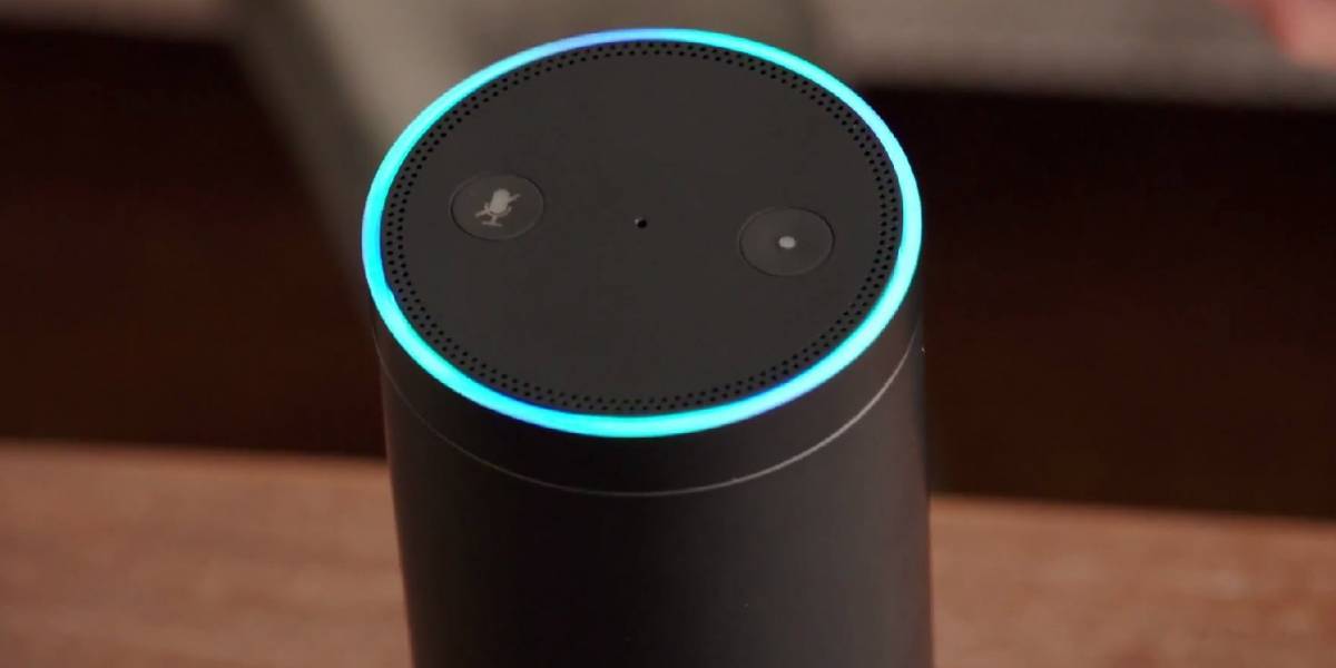Amazon lanza Echo, un parlante que también es un asistente de voz