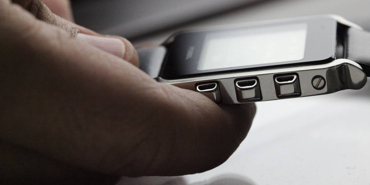 "Galaxy Gear" de Samsung da pistas de ser un reloj inteligente