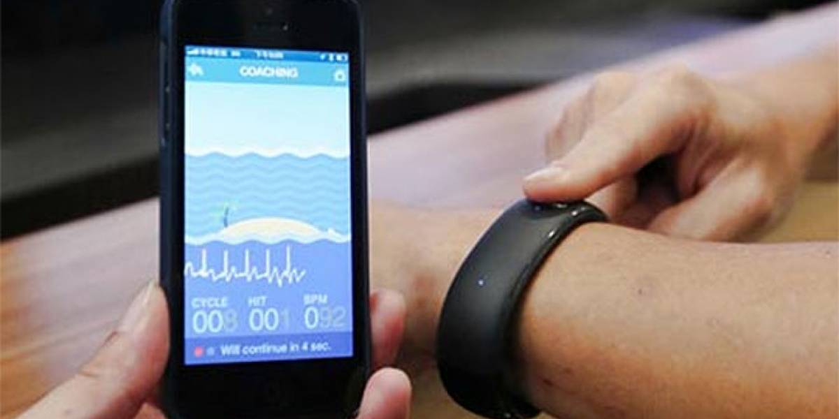 Foxconn presentó un reloj inteligente que se conecta al iPhone