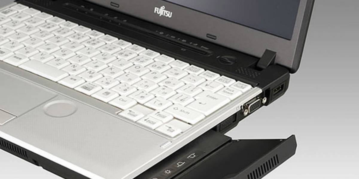 Fujitsu remplaza unidades ópticas de sus laptops LifeBook con pico-proyectores